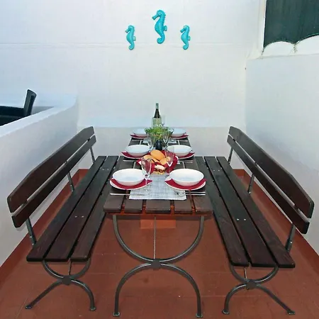 Semesterbostad Casa Dionysus